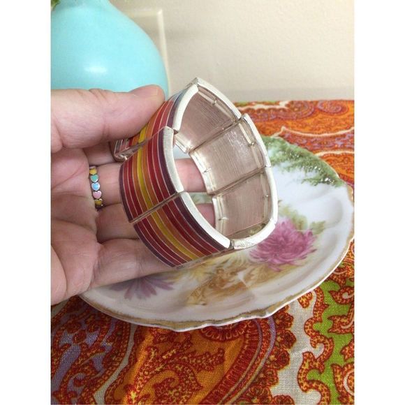 Vintage Enamel Pride Bracelet Stretch Rainbow Chunky Metal ~ Excellent - Picture 6 of 11